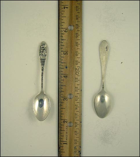 Mt. Rushmore, South Dakota Souvenir Spoon MAIN