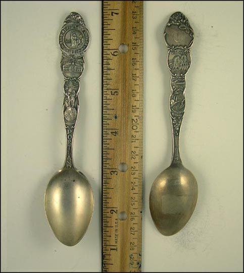 City Seal, Court House, Coming of the White Man, Fish Wheel, Willamette River...... Souvenir Spoon MAIN