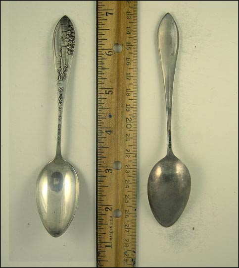 Court Square, Memphis, Tennessee Souvenir Spoon MAIN