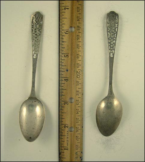Barrel, What Made Milwaukee Famous?, Milwaukee, Wisconsin Souvenir Spoon MAIN