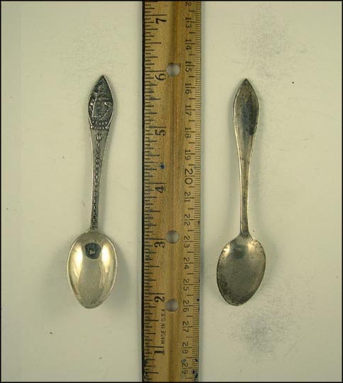 Stand Rock, Wisconsin Dells, Wisconsin Souvenir Spoon MAIN