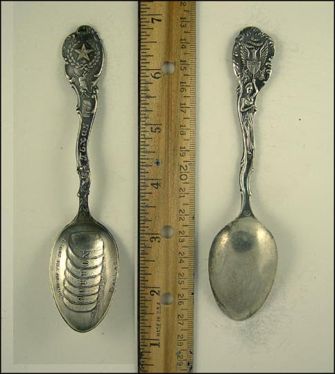 Lone Star, Long Horn, Cotton, King of the South, Dallas, Texas Souvenir Spoon MAIN