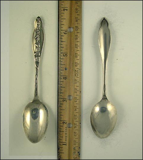 Totem Pole, Seattle, Washington Souvenir Spoon MAIN