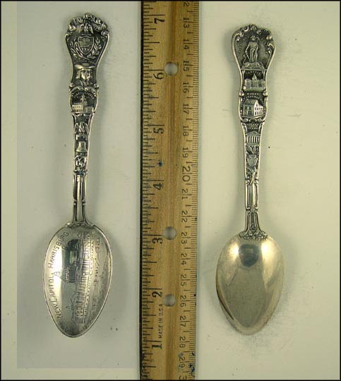 New Capitol, William Penn, Independence Hall, Liberty Bell...... Souvenir Spoon MAIN