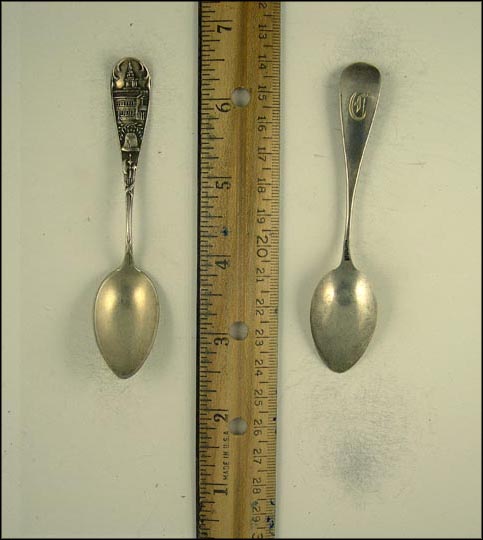 Liberty Bell, Building, Philadelphia, Pennsylvania Souvenir Spoon MAIN