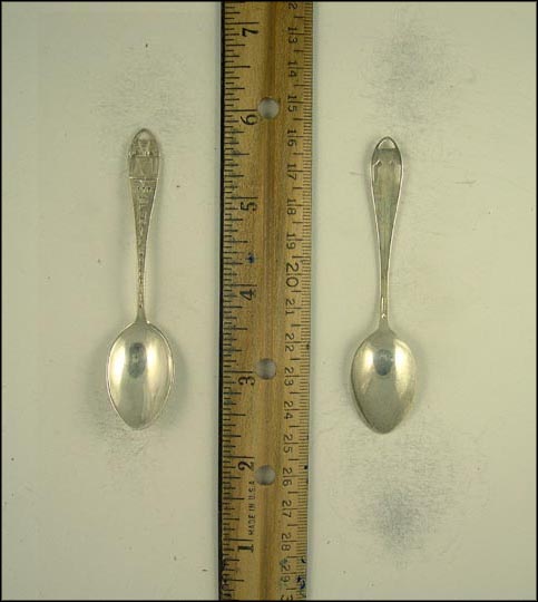 Liberty Bell, 1776, Philadelphia, Pennsylvania Souvenir Spoon MAIN