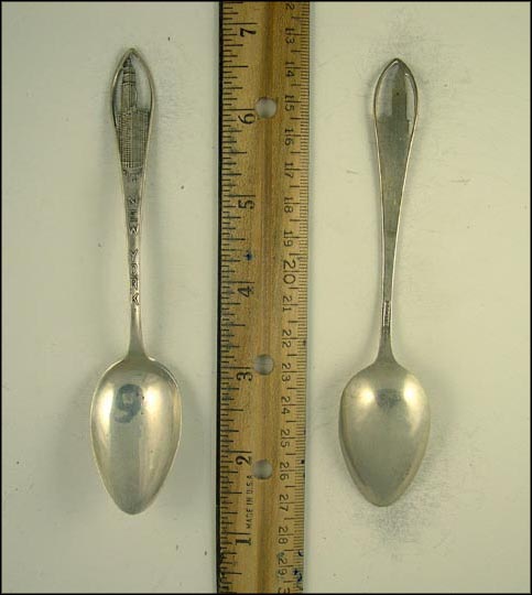 Woolworth Building, New York Souvenir Spoon MAIN