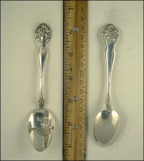 Union Station, Flowers Souvenir Spoon MAIN