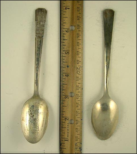 Theme Building, World's Fair, Administration Building, New York Souvenir Spoon MAIN