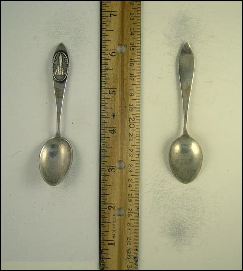 Rockefeller Center, New York Souvenir Spoon MAIN