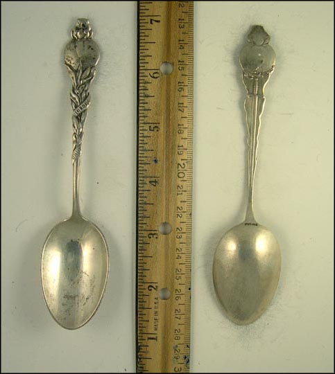 Frog, Pumpkin, Ears of Corn, Sword, Toledo, Ohio Souvenir Spoon MAIN