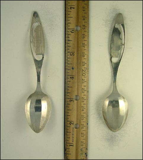 Union Station, Cleveland, Ohio Souvenir Spoon MAIN