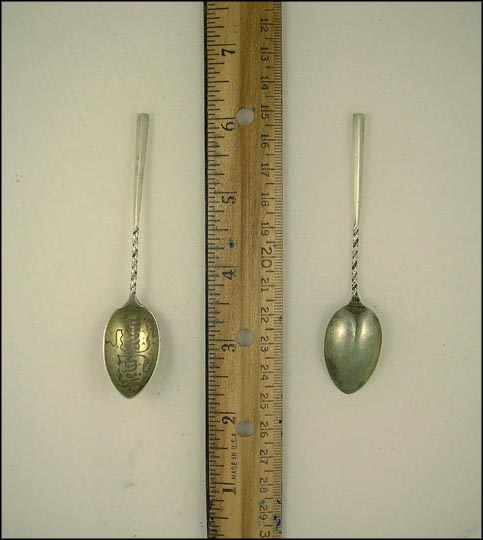 New Haven, Connecticut Souvenir Spoon MAIN