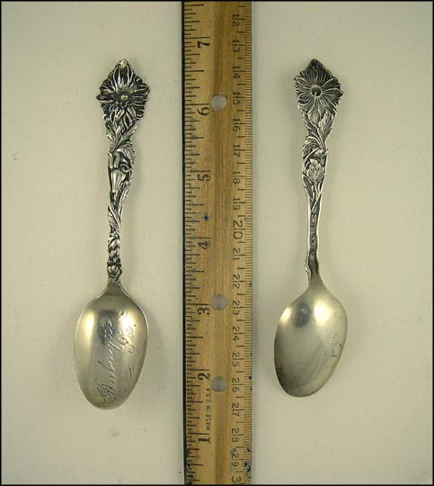 Dubuque, Iowa Souvenir Spoon MAIN