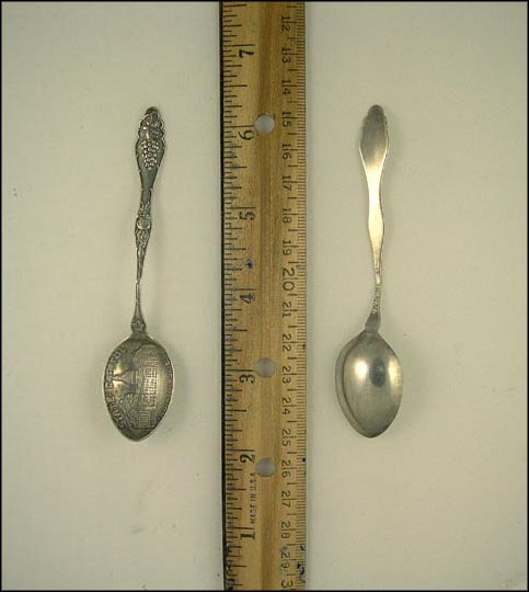 State Capitol, Indianapolis, Indiana Souvenir Spoon MAIN