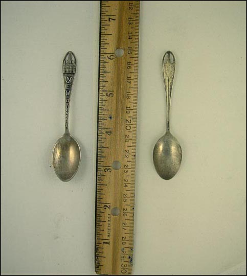 Cut Out Cathedral, New Orleans, Louisiana Souvenir Spoon MAIN