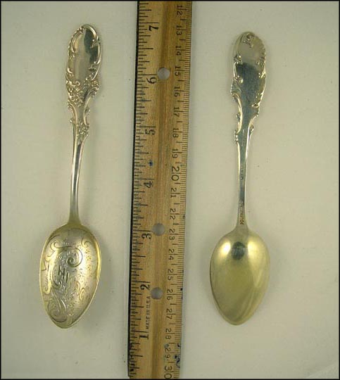 Chicago, Illinois Souvenir Spoon MAIN