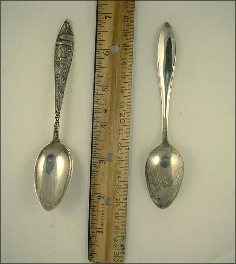 Michigan Boulevard Link, London Guarantee Bldg, Wrigley Bldg, Chicago, Illinois Souvenir Spoon MAIN