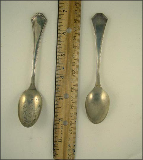 Waukegan, Illinois Souvenir Spoon MAIN