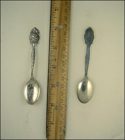 State Seal, Map of Illinois with markings for Chicago, Peoria and Springfield, Illinois Souvenir Spoon MAIN
