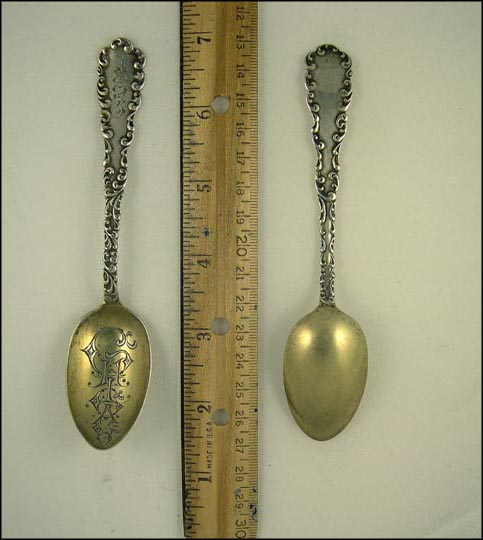 Chicago, Illinois Souvenir Spoon MAIN