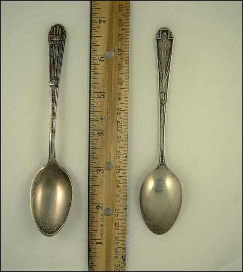 1833-1933 A Century of Progress, World's Fair, Chicago, Illinois Souvenir Spoon MAIN