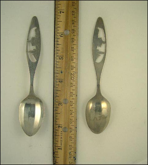 Cut Out Fort Dearborn, Chicago, Illinois Souvenir Spoon MAIN