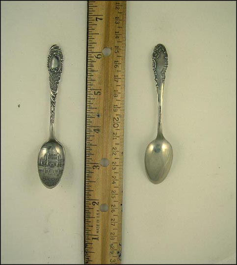 World's Fair 1492, 1892-3, Chicago, Illinois Souvenir Spoon MAIN