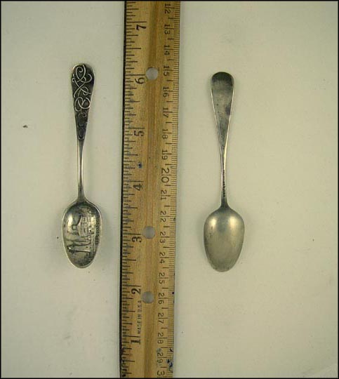 Fort Dearborn, Chicago, Illinois Souvenir Spoon MAIN