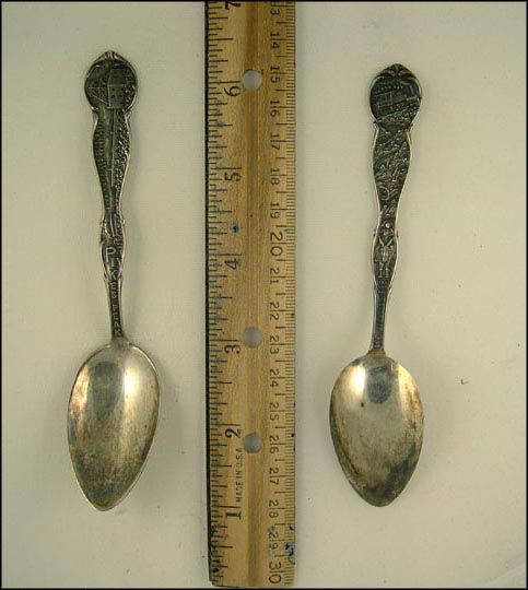 Pikes Peak, Summit Alt. 14147 ft., The Old Way and The New Way of Mining, Colorado Souvenir Spoon MAIN