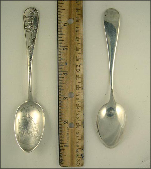 The Mayflower, Landing of the Pilgrims 1620 Souvenir Spoon MAIN