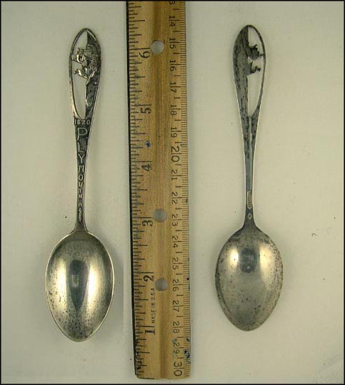 1620 Cut Out Ship, Plymouth, Massachusetts Souvenir Spoon MAIN