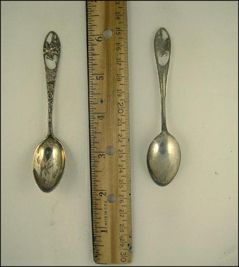 Cut Out The Midnight Ride of Paul Revere, Boston, Massachusetts Souvenir Spoon MAIN