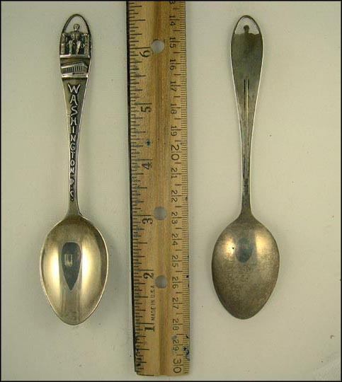 Cut Out of Lincoln Monument, Washington, District of Columbia Souvenir Spoon MAIN