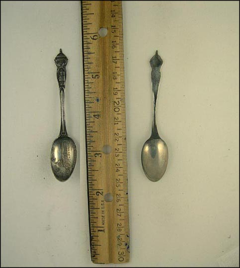 The Capitol, The White House, Washington, District of Columbia Souvenir Spoon MAIN