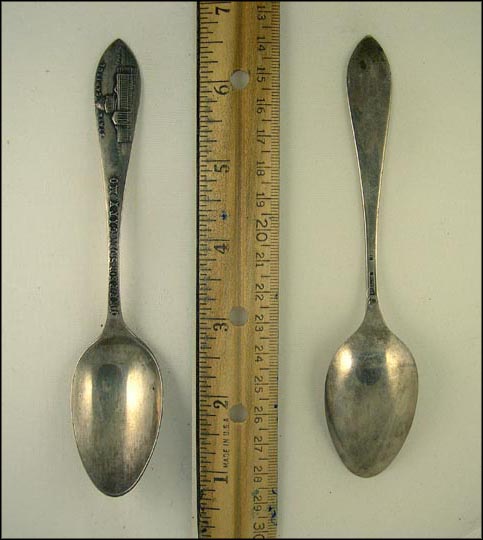 State Capitol, Jefferson City, Missouri Souvenir Spoon MAIN