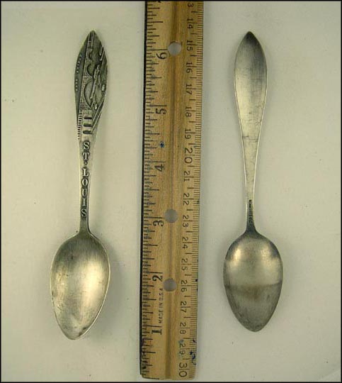Eads Bridge, St. Louis, Missouri Souvenir Spoon MAIN