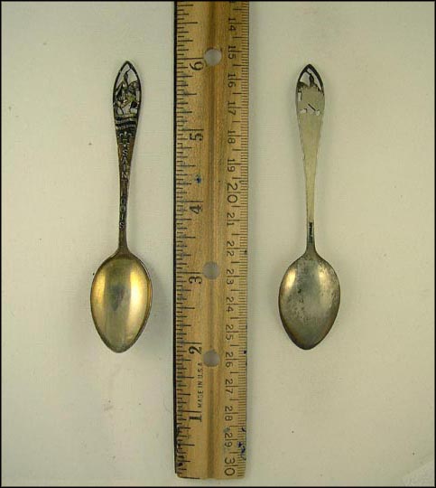 Saint Louis, Cut Out Statue, St. Louis, Missouri Souvenir Spoon MAIN