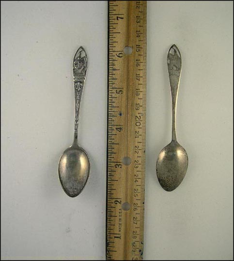 Saint Louis, Cut Out Statue, St. Louis, Missouri Souvenir Spoon MAIN