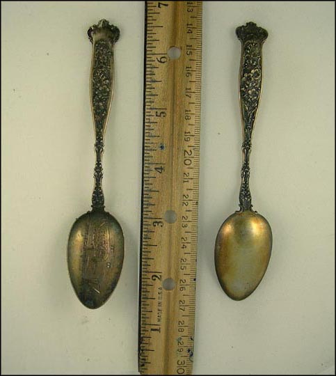Belle Isle, Detroit, Michigan Souvenir Spoon MAIN