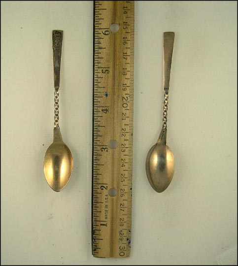 Detroit, Michigan Souvenir Spoon MAIN