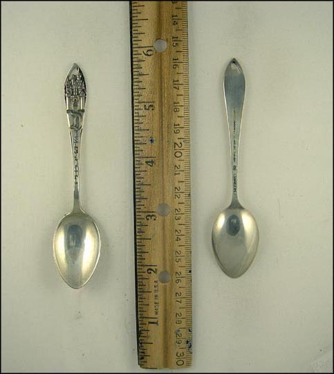 Disneyland, Cut Out Castle, California Souvenir Spoon MAIN