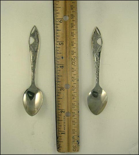 Cut Out Golden Gate Bridge, San Francisco, California Souvenir Spoon MAIN
