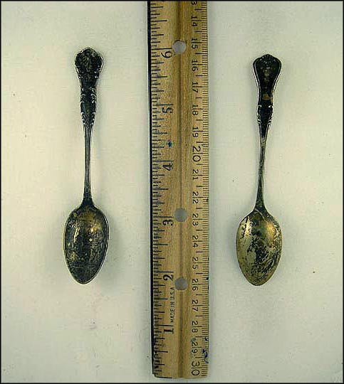 Land Bridge, Duluth, Minnesota Souvenir Spoon MAIN