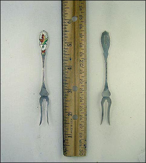 Enameled Maple Leaf, Quebec, Canada Souvenir Spoon MAIN