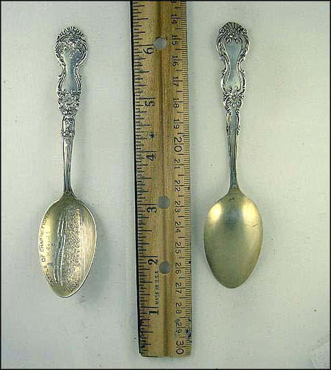 Castle , Chapultepec, Mexico Souvenir Spoon MAIN