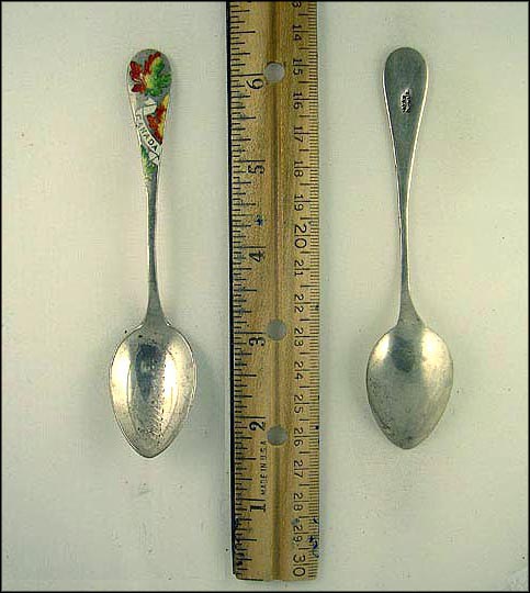 Enameled Maple Leaves, Kingston, Canada Souvenir Spoon MAIN