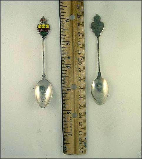 Enameled Crest, Montreal, Canada Souvenir Spoon MAIN