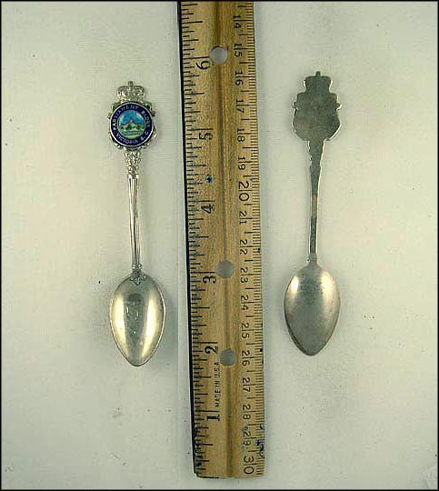 Enameled Parliament Buildings, Canada, Victoria, B.C., Canada Souvenir Spoon MAIN
