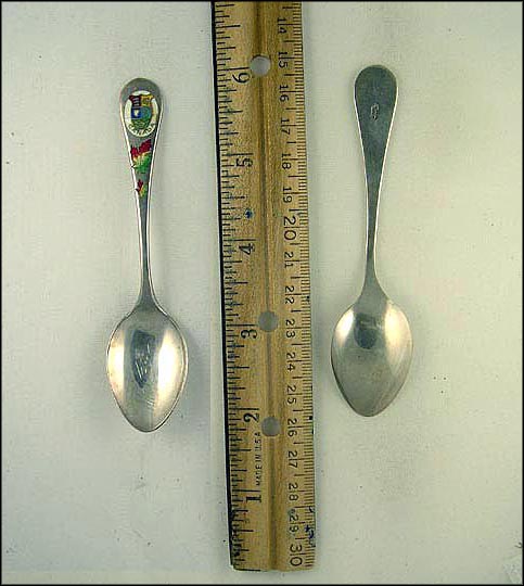 Enameled Crest and Maple Leaves, Montreal, Canada Souvenir Spoon MAIN